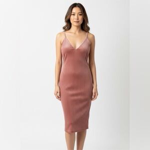 Forever 21 Blush Ribbed Midi Dress